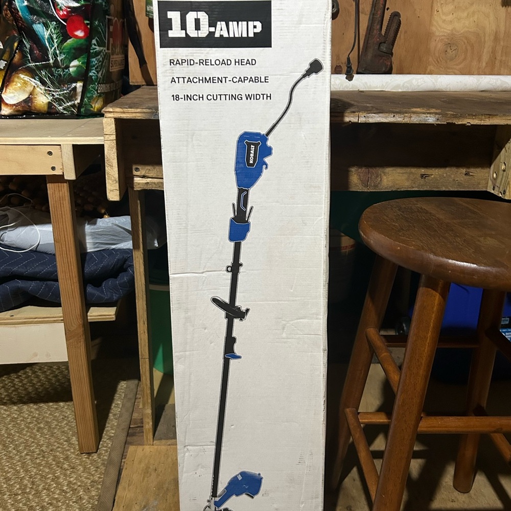 Blue Electric String Trimmer
NEW NEVER USED